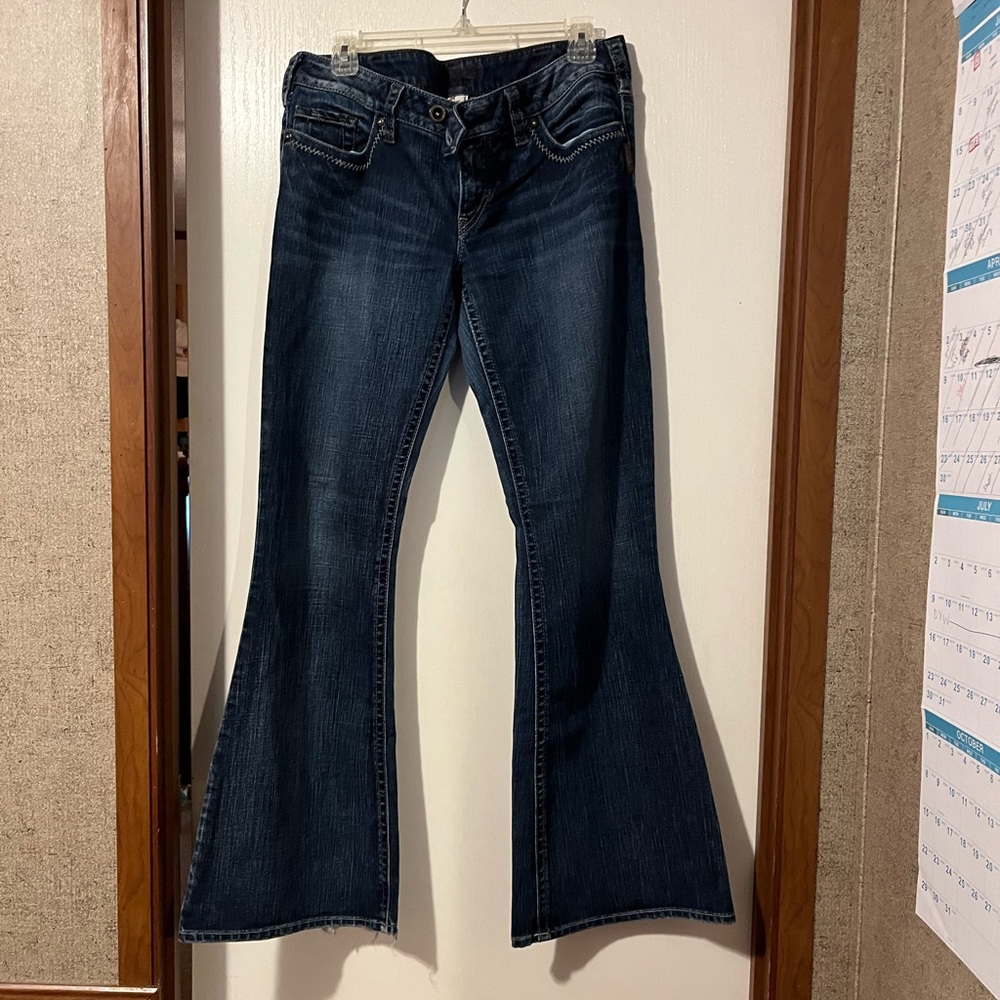 Women’s Silver Jeans in Denim